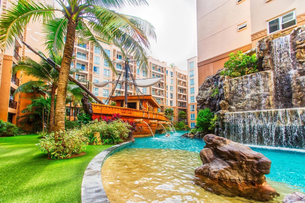 Atlantis Residence Praia de Jomtien Exterior foto