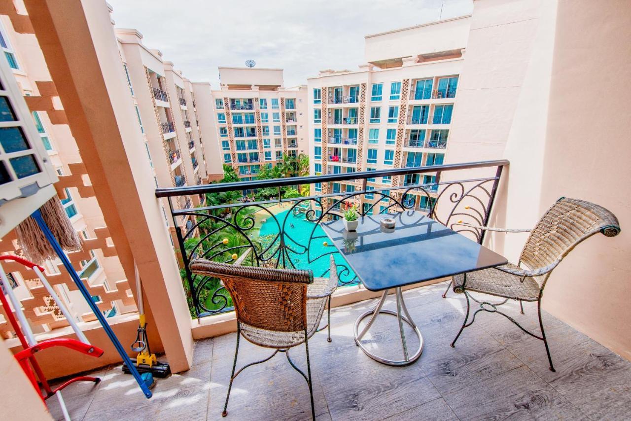 Atlantis Residence Praia de Jomtien Exterior foto